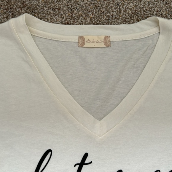 Altar’d State Size Large Loose Fitted Short Sleeve Top, NWT - Picture 3 of 4